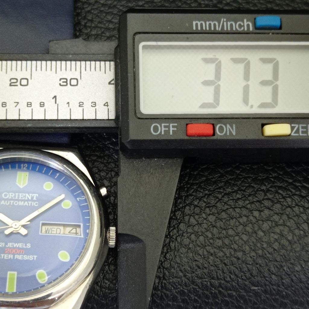 VINTAGE ORIENT AUTOMATIC 46941 JAPAN MENS BLUE COLOR DIAL WATCH a700711-5 R204-a700711