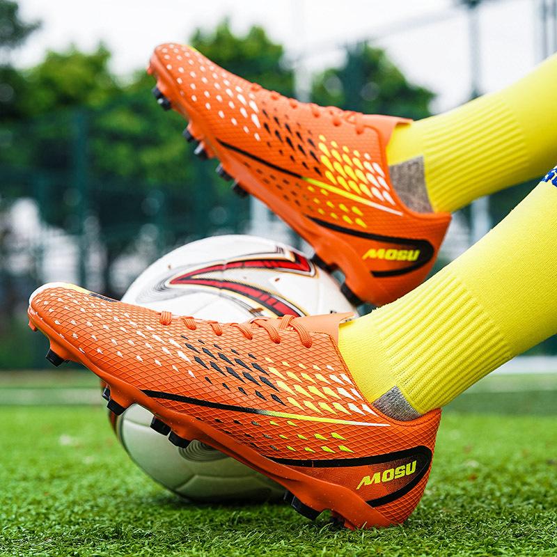 Football Shoes New Broken Nails Youth Student Adult Outdoor Non-slip Breathable Sports Football Shoes Outdoor Game Shoes