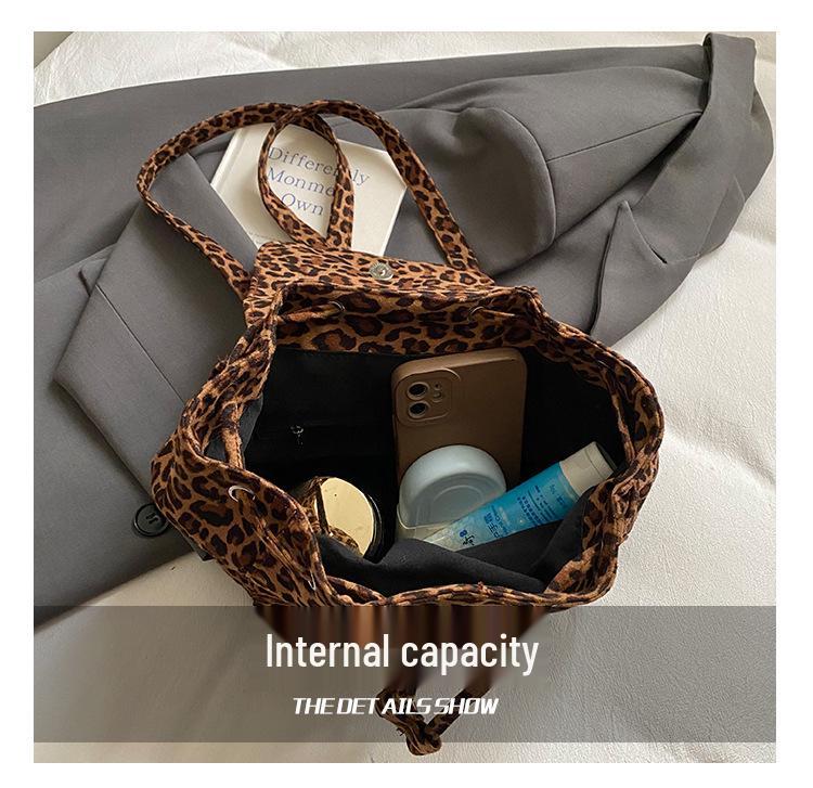 Katzenrucksack mit Leopardenmuster: Koreanischer Stil, Wildleder, Mehrfachnutzung für Mädchen - Herbst/Winter.