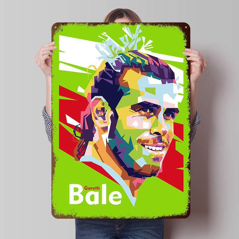 Footballer Printed Poster Customized Wall Art Retro Vintage Metal Tin Signs for Room Office Decor Home Decorations House Items