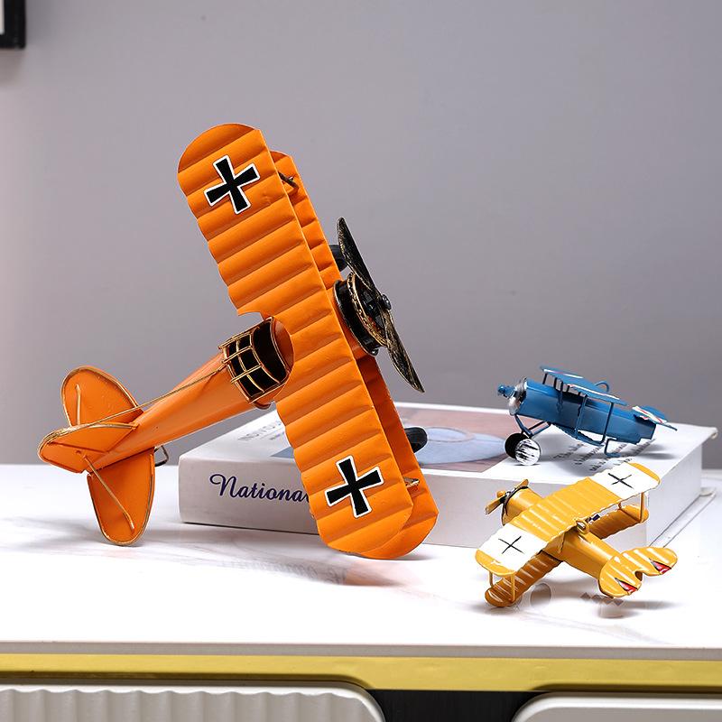 Vintage Iron Aircraft Model Decoration American Simulation Electroplating Aircraft Living Room TV Cabinet Bookshelf Decoration