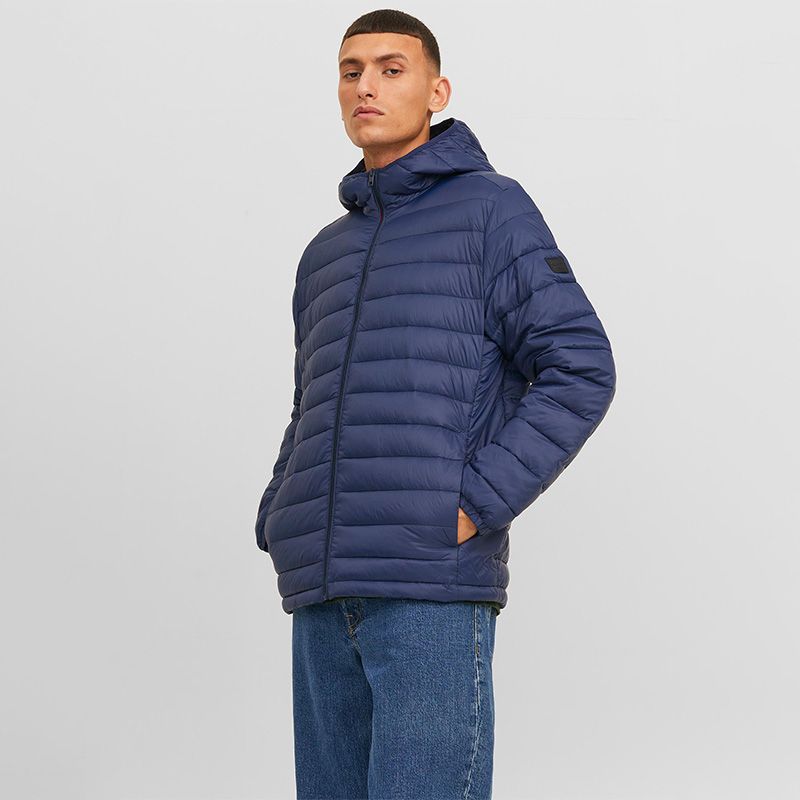 

Темно-синий пуховик на молнии с капюшоном Мужское JACK & JONES S темно-синий