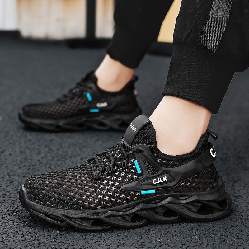 2025 new summer mesh breathable hollow thin men's shoes fashion sports casual shoes versatile Internet celebrity Korean shoes