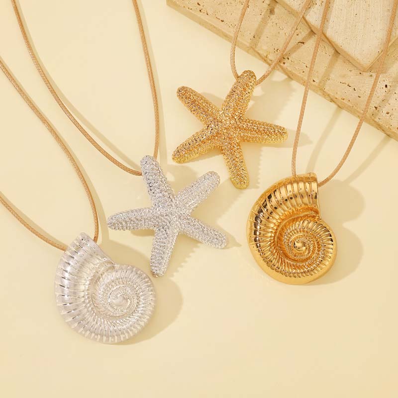 Exaggerated Metal Big Starfish Pendant Necklace for Women Punk Hip Hop Handmade Long Sweater Chain Necklaces Jewelry Accessories