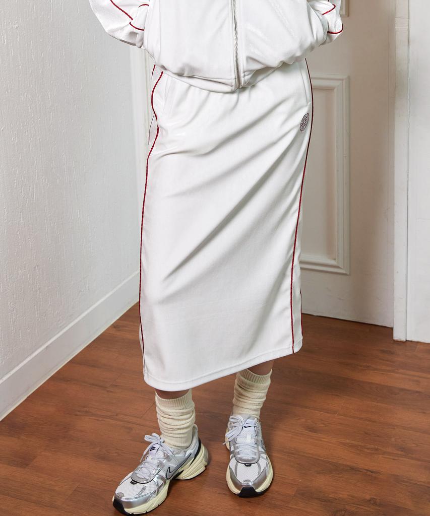 Minasu Velvet Track Long Skirt_White