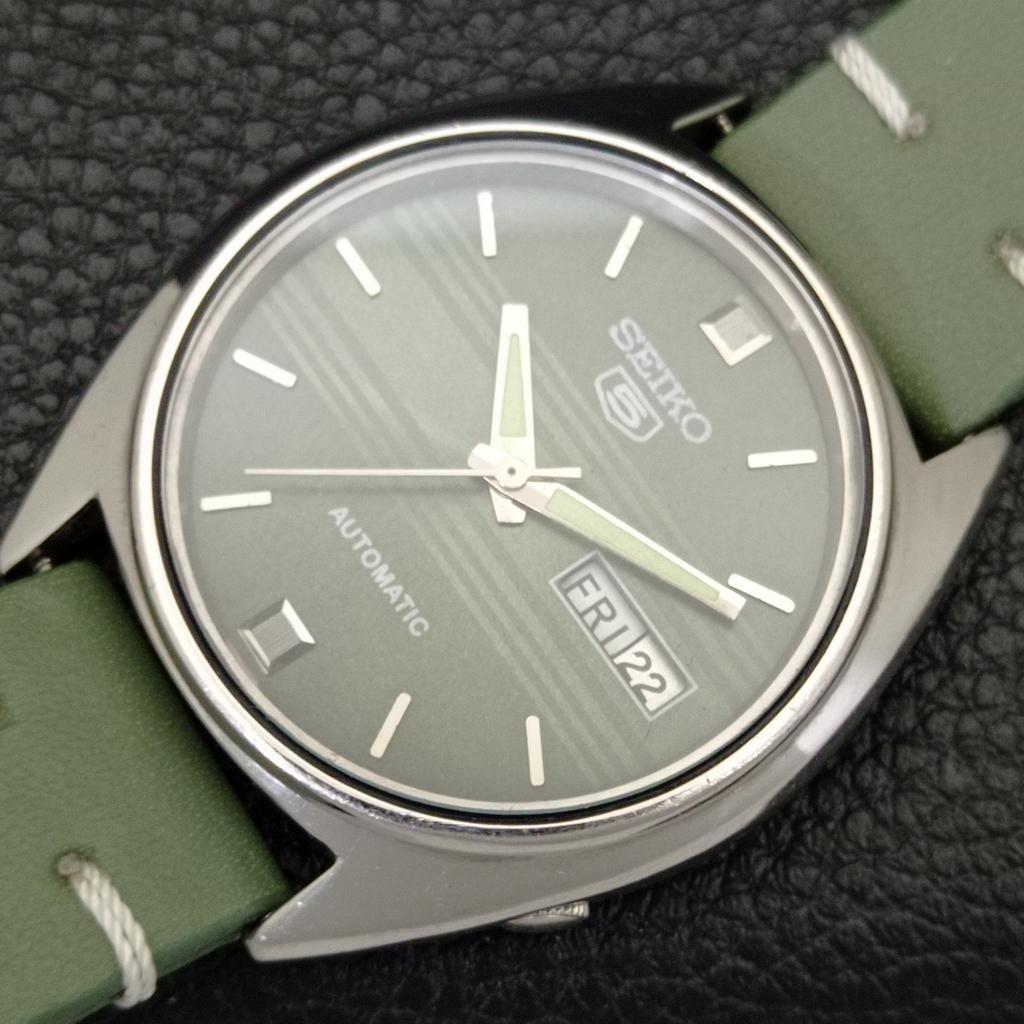 VINTAGE SEIKO 5 AUTOMATIC 6309A JAPAN MENS GREEN COLOR DIAL WATCH A701507-5 R206b-a701507