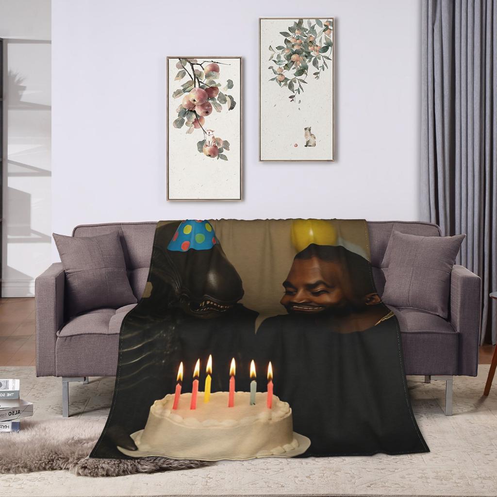 Kanye Meme Happy Birthday Plush Blanket Flannel Throw Blanket For Home Decor Warm Soft Custom DIY Quality Bedspread Gift