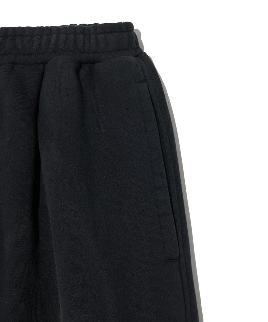 PHYSICAL DEPARTMENT Spray Rose Sweatpants_Black