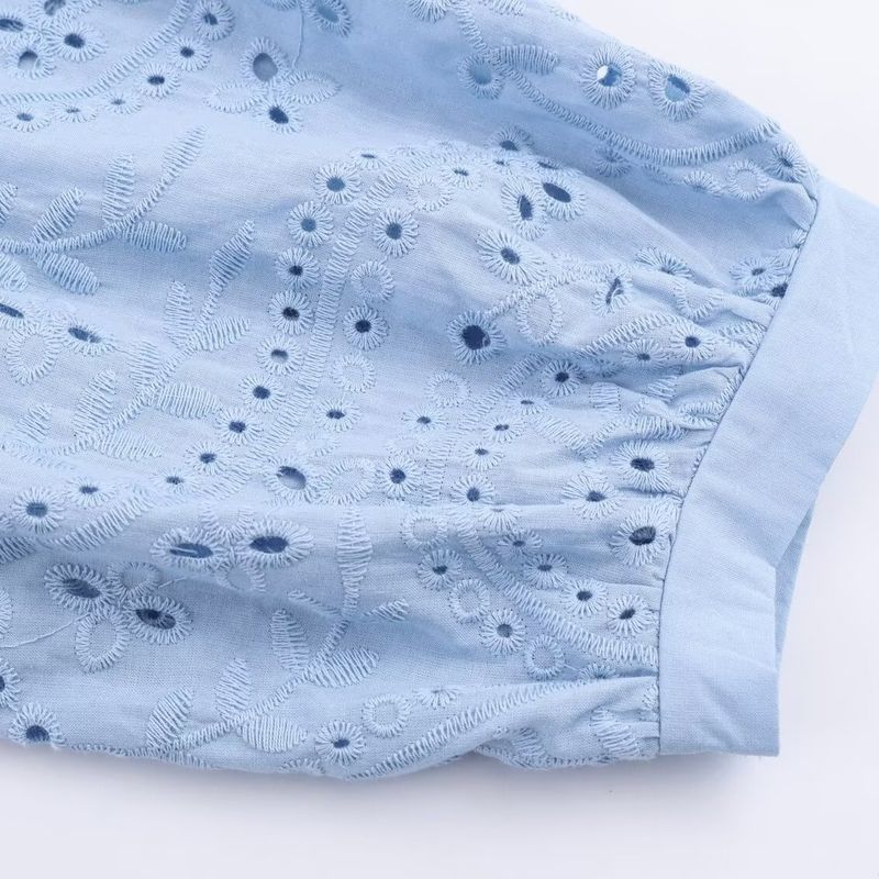 Kaslead New Women Clothes Western Style Fashion Simple and Versatile Hollow Embroidery Shirts 8741231