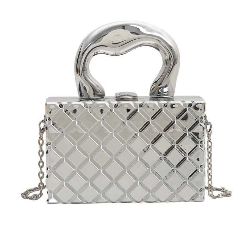 

Bag Ladies 2025 New European and American Fashion Rhombus Handbag ins Glossy Small Fragrant Wind Chain Box Bag Tide серебряный
