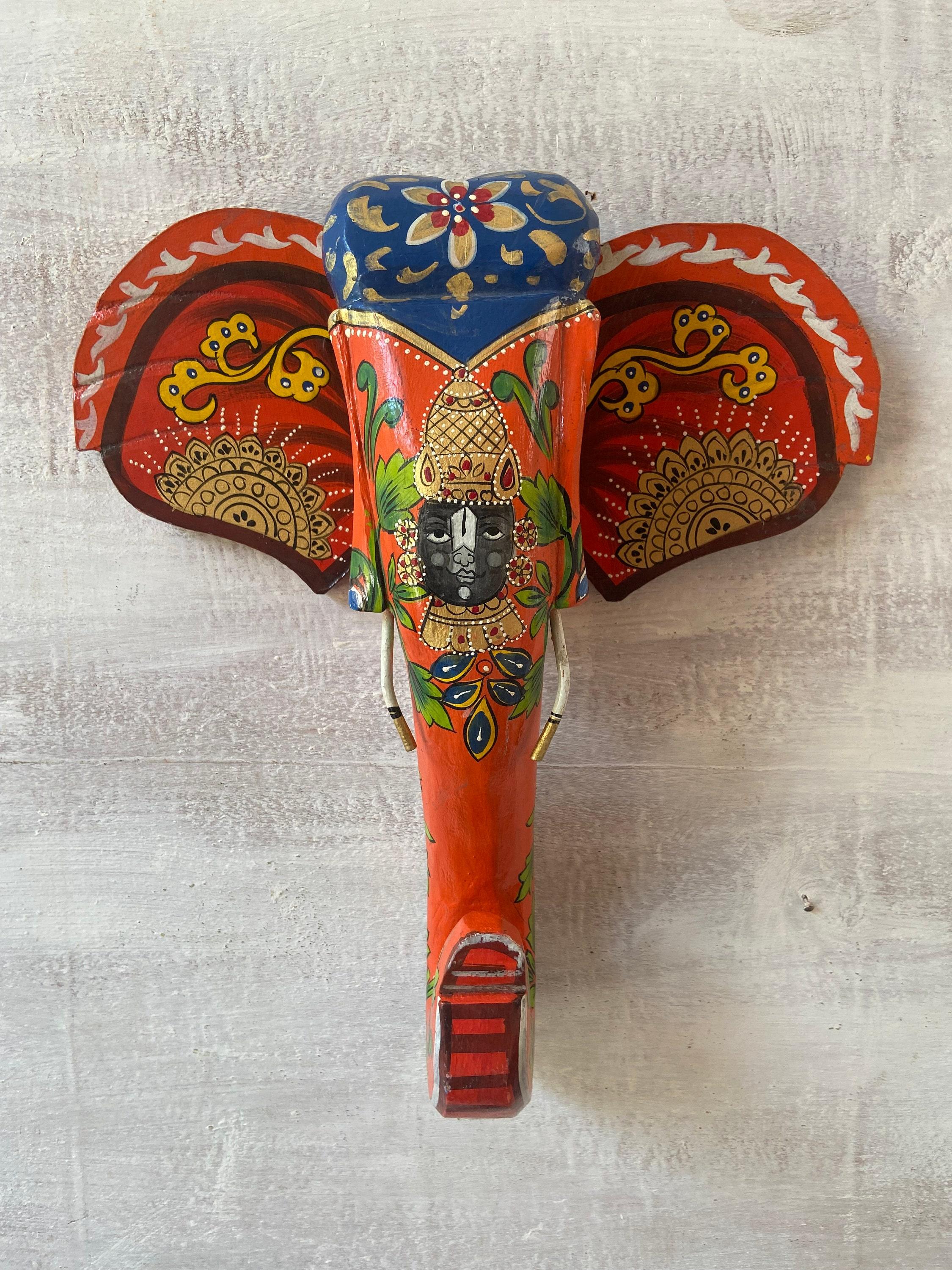 

Hand Painted Wooden Elephant Mask: Shrinathji Pichwai Art Wall Hanging 18” X 9” X 24” (l x w x h) різнокольоровий