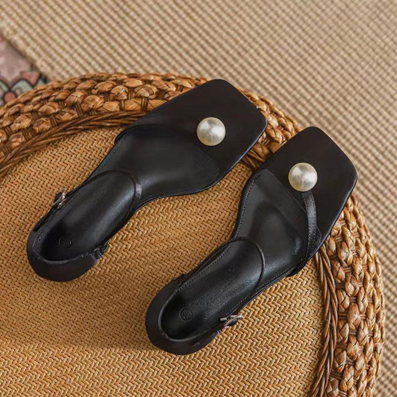 French Square Head Pearl One-word Buckle with Thick Heel Sandals Women's Summer 2025 New Fairy Wind Toe Roman Shoes
