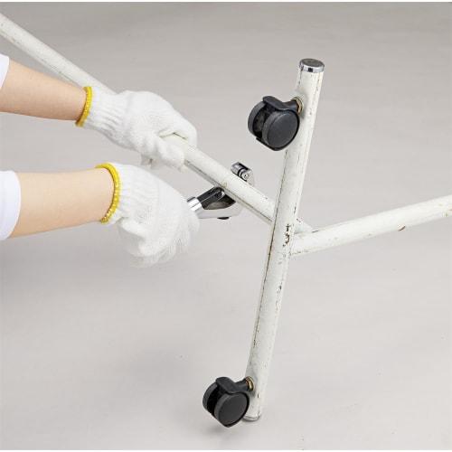 Cogit Simply Clamp the Pipe and Turn It Around To Easily Cut It. Waste Pipe Cutter