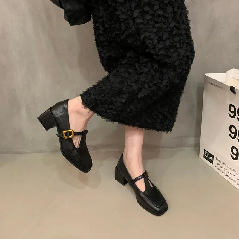 Fashion Women Mary Janes Pumps Spring/Autumn Small Square Head Pumps Fashion Buckle Strap Square Heel Solid Casual Office Shoes