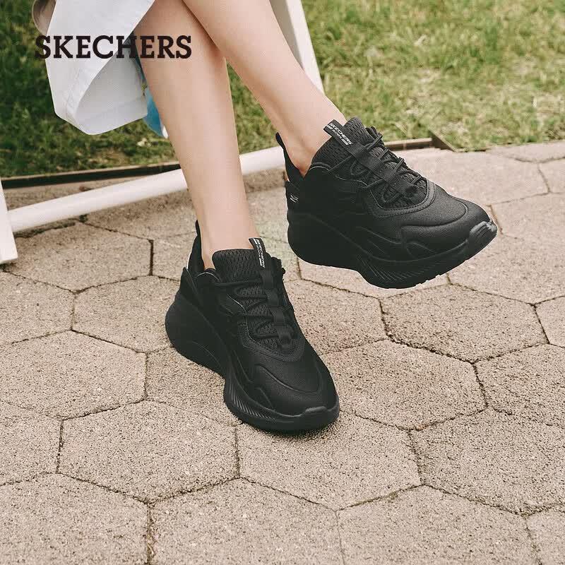 Skechers Women's Fashion Chunky Dad Shoes 117513