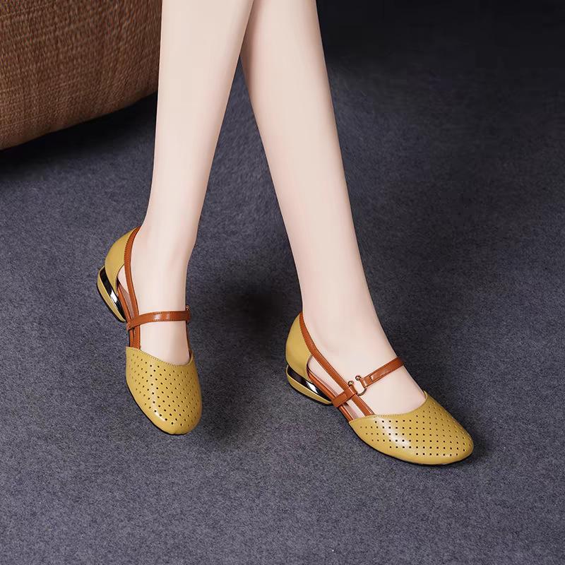 

Real soft leather hollow bag head sandals women s summer new fashionable and comfortable soft leather soft sole low heel single shoes 35 жовтий