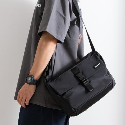Korean Fashion Contrast Color Shoulder Bag Casual Men's Messenger Bag Commuter Bag Sports Tooling Wind Crossbody Bag
