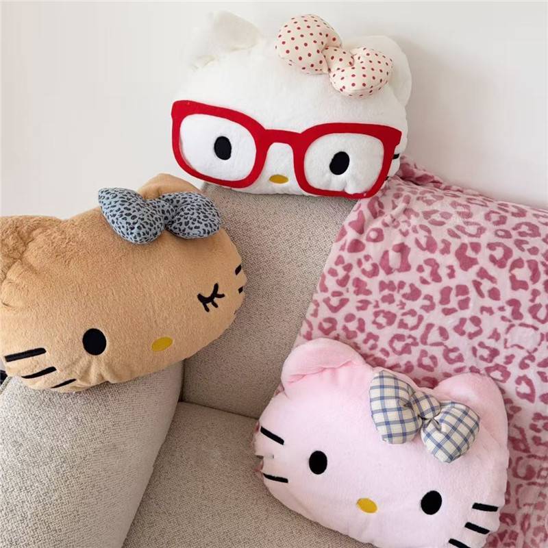 Hello Kitty Cartoon Cat Plush Blanket With Embroidered Design For Office Napping