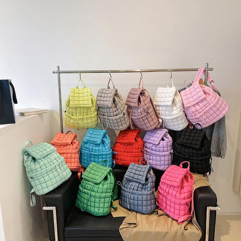 Schoolbag Down backpack Women's new cotton bag Fashion pleated cloud bag Commuter travel Large capacity backpack