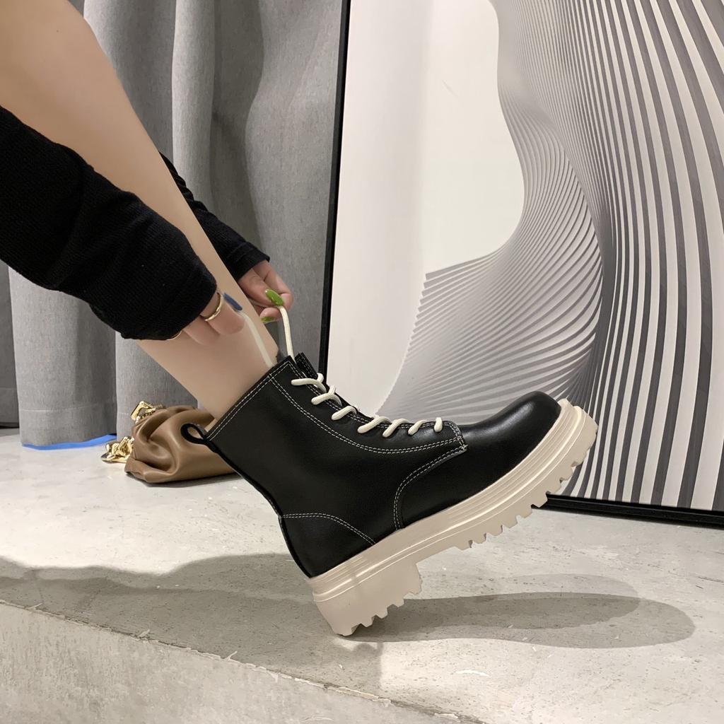 Botas de invierno para mujer Botas de plataforma de cuero genuino Botas de  marta negra Botas de moto de tacón grueso comprar a buen precio — entrega  gratuita, reseñas reales con fotos —