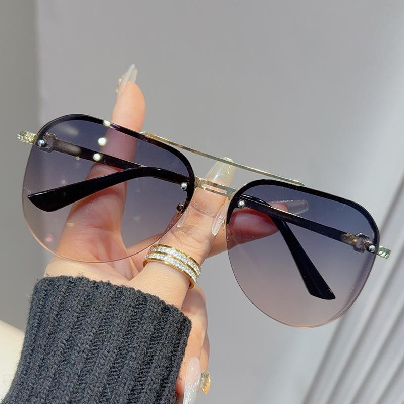 Ladies Double Beam Large Frame Sunglasses New Retro Personality Sun Glasses for Women UV Protection Half Frame Eyeglasses