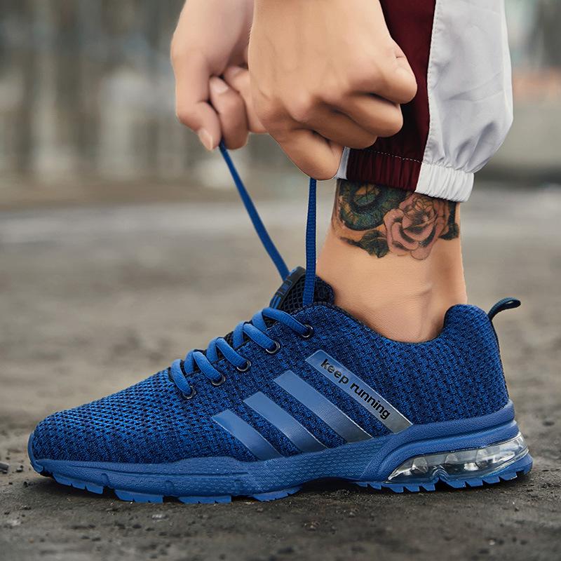 Men's Running Shoes, Low Top Fly Woven Mesh Fabric, Lightweight Air Cushion, Spring Casual Sports Shoes, Large Size