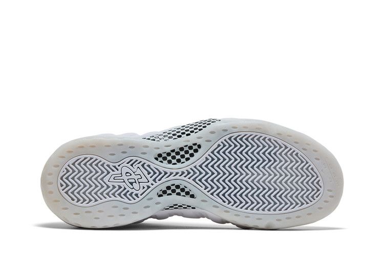 Nike Air Foamposite One Triple White