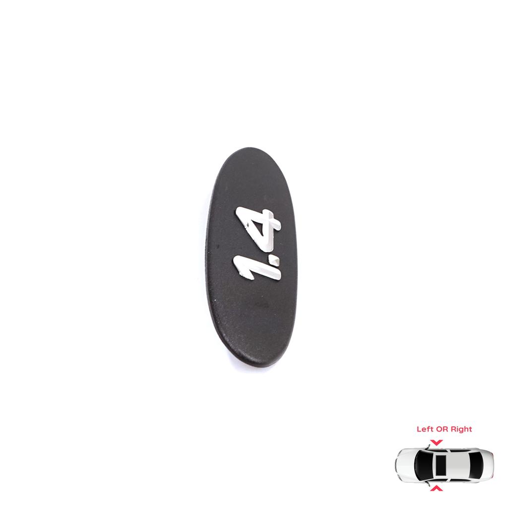 BSP574 Nero 1.4 Emblema Logo Monogramma per Renault Clio MK2 II BB CB Kangoo MK1 FC KC 7700422223