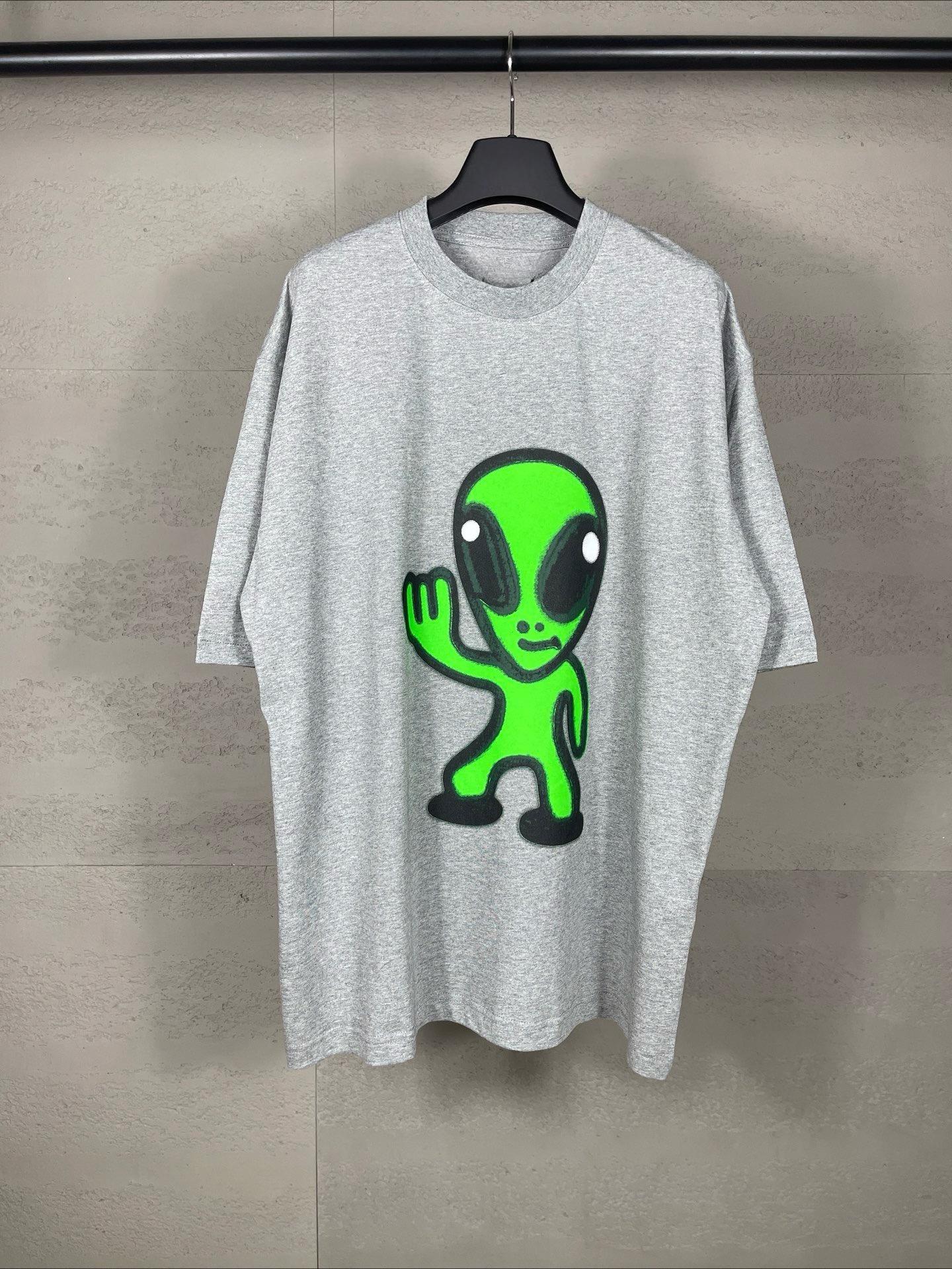 

Summer New Trendy Brand Alien Smiley Face Printing Loose Short-sleeved T-shirt Men and Women Casual Versatile Plus Szie T-shirt XL