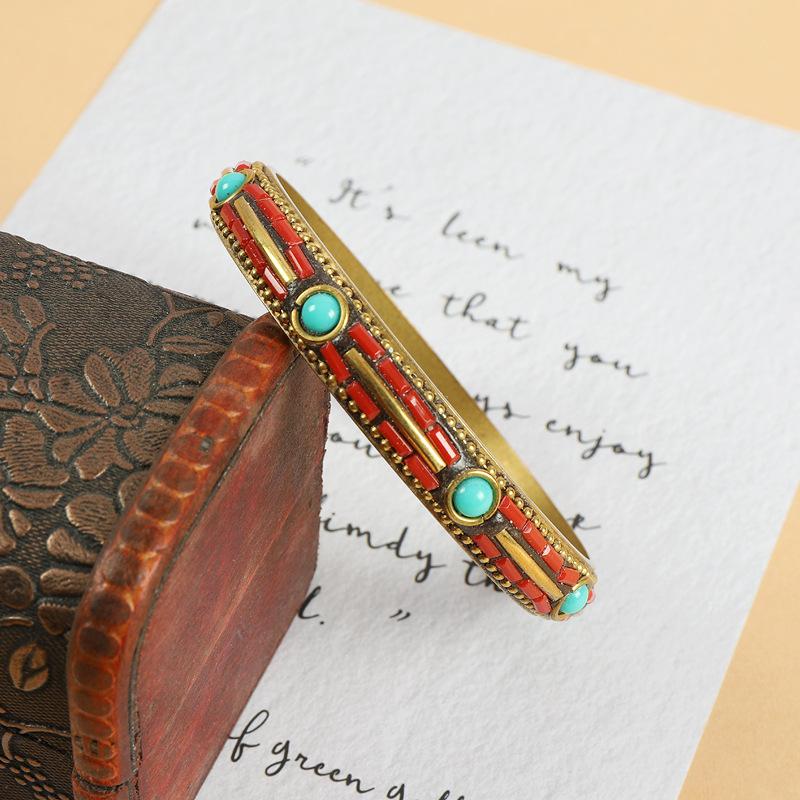 Tibetan Nepalese Bracelet Vintage Brass Inlaid Turquoise Xizang Handmade Bracelet Exotic Accessories for Men and Women