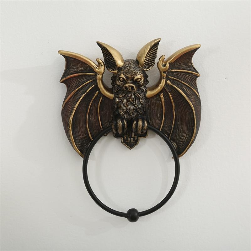 Halloween Bat Door Knocker Vintage Bronze Resin Bat Wall Hanging Decoration For Door Or Window Gothic Home Ornament
