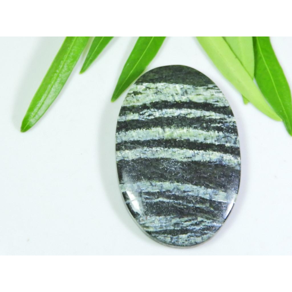 69Cts. Natural Green Swiss Opal Oval Cabochon Loose Gemstone 29X45X05 MM SK-719