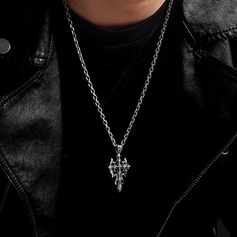 New Retro Hollow Cross Pendant Fashion Old Cross Trend Style Necklace