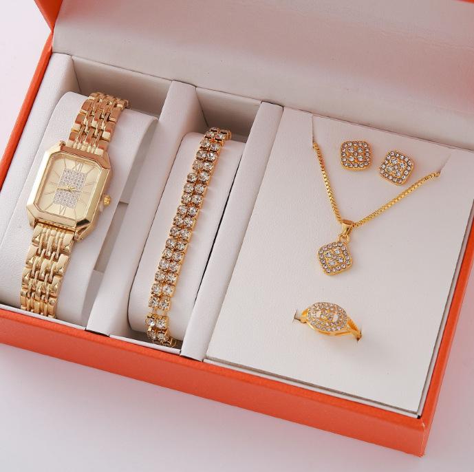 New Light Luxury Steel Belt Women'S Watch Female Student Fashion Square Quartz Watch Bracelet Watch
