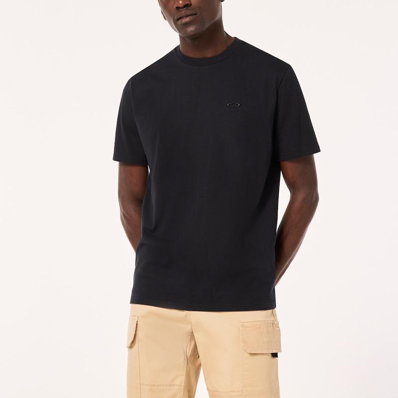 Oakley T-Shirts Men's Black Crew Neck Moderate Straight Fit FOA404900-02E