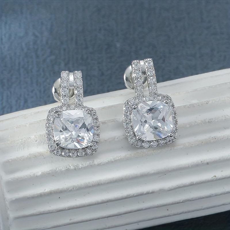 Luxury Rhinestone & Zirconia Stud Earrings for Men - Stylish Gift