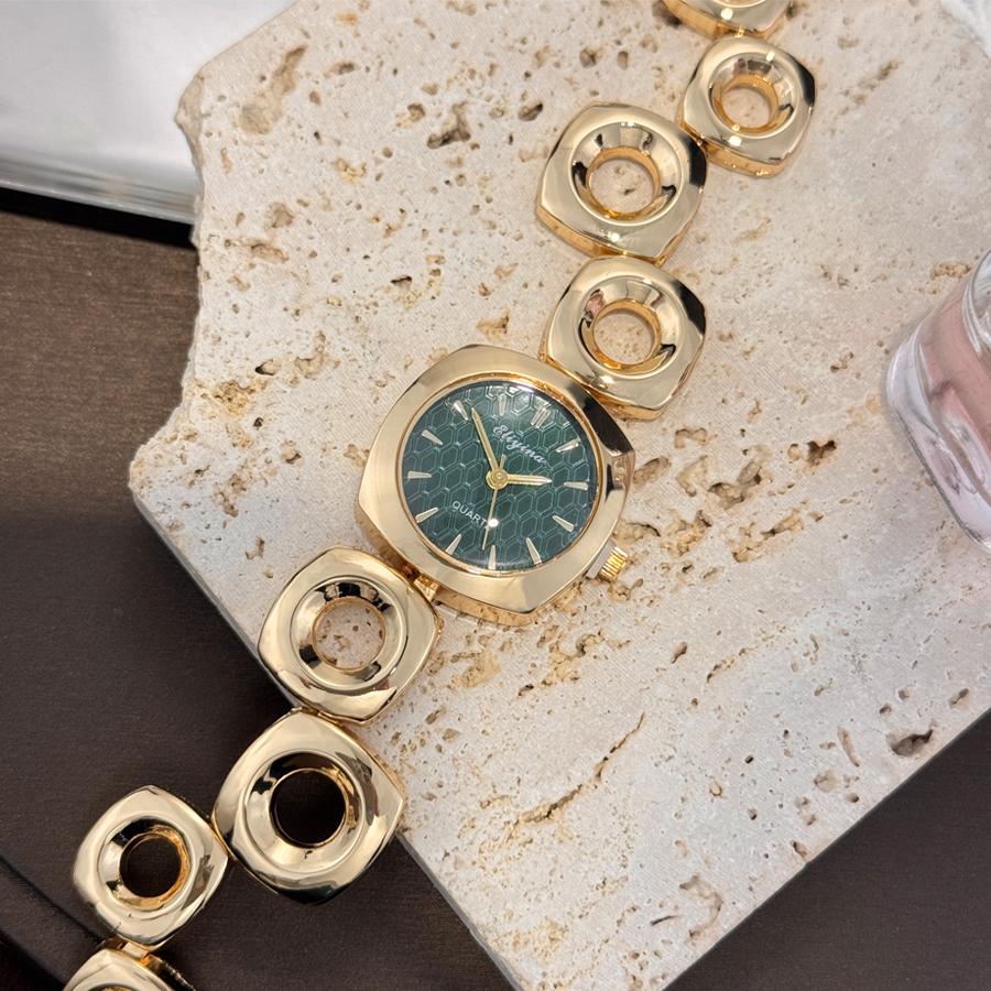 Women Irregular Shaped Bracelet Watch Square Wristwatch