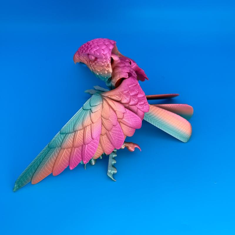 3D Printed Realistic Eagle Model Anime Figure, Plastic Ornament with Swinging Wings, Desktop Decoration Sculpture Figurine Toy