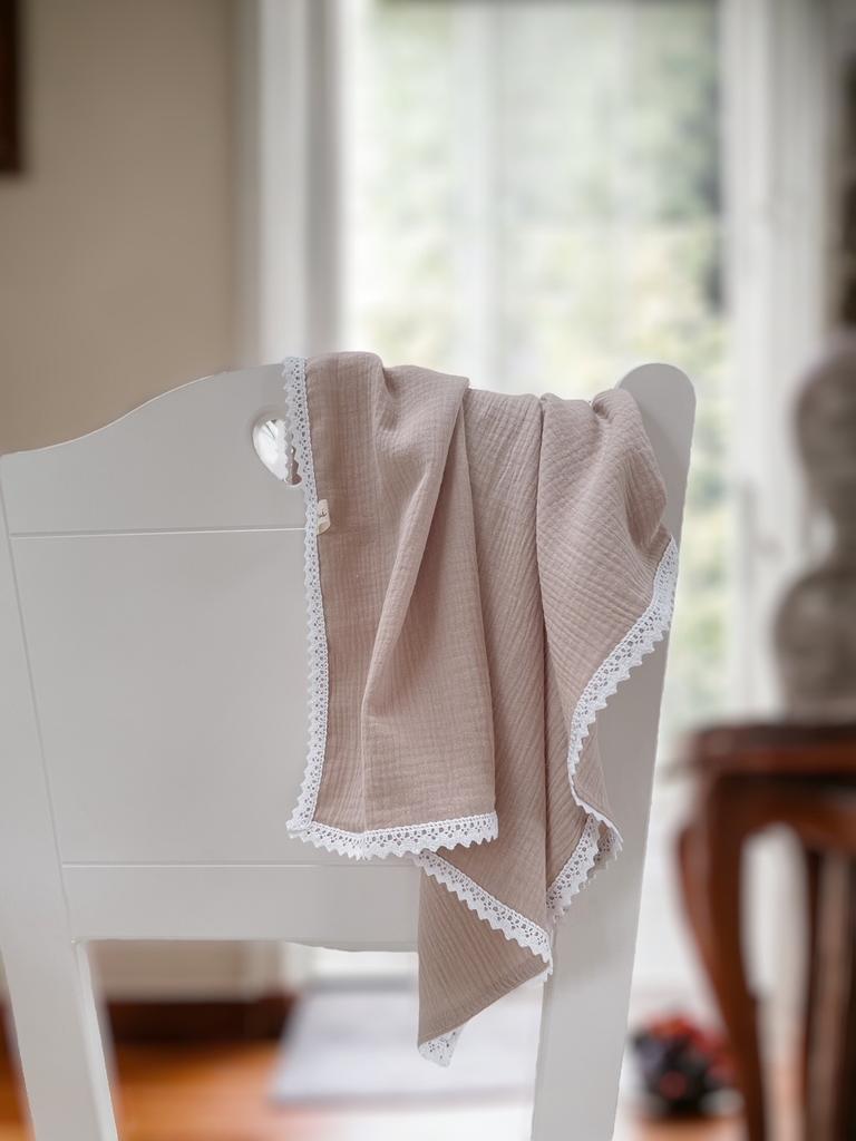 Muslin Blanket 100x75 with Lace, Pastel Beige