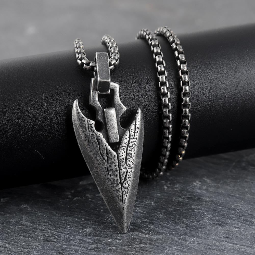 New Men's Fashionable and Personalized Nordic Mythology Retro Viking Weapon Long Spearhead Pendant Necklace