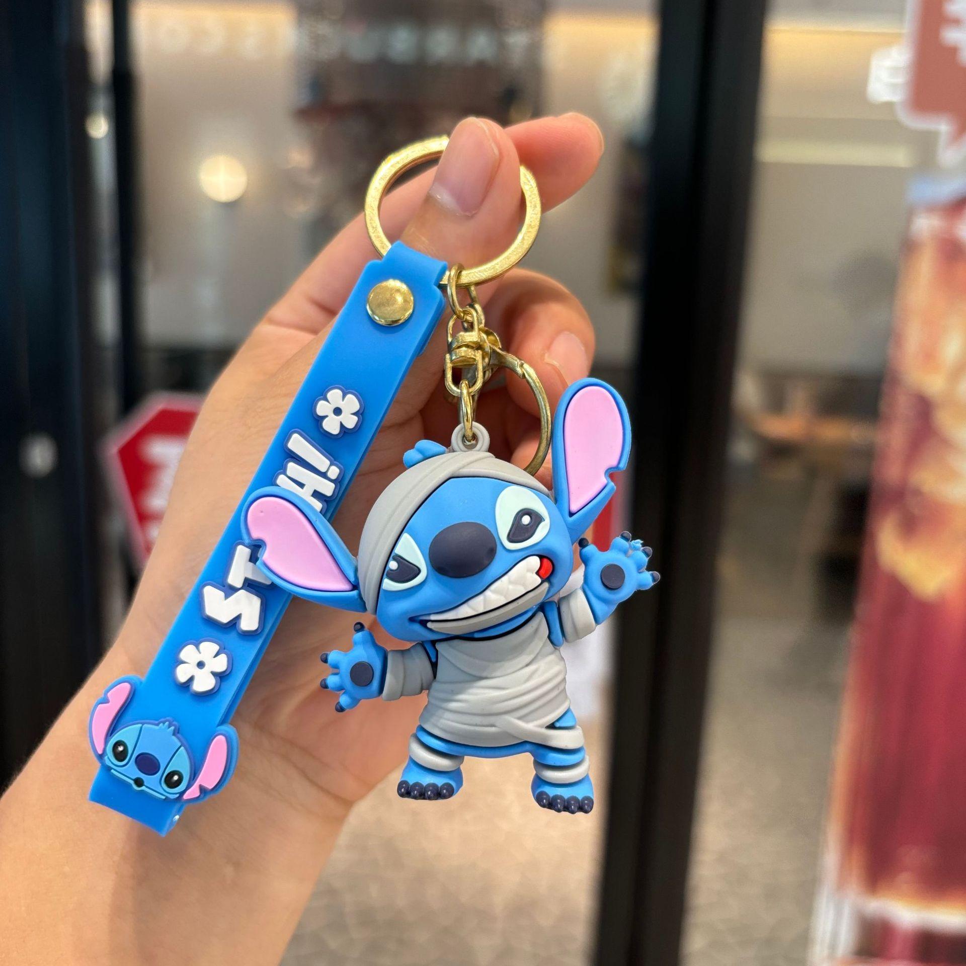 

Anime Figure Cute Stitch Pendant Keychain Keychains Car Keyring Birthday Gift Lightweight Carry Portable Mini