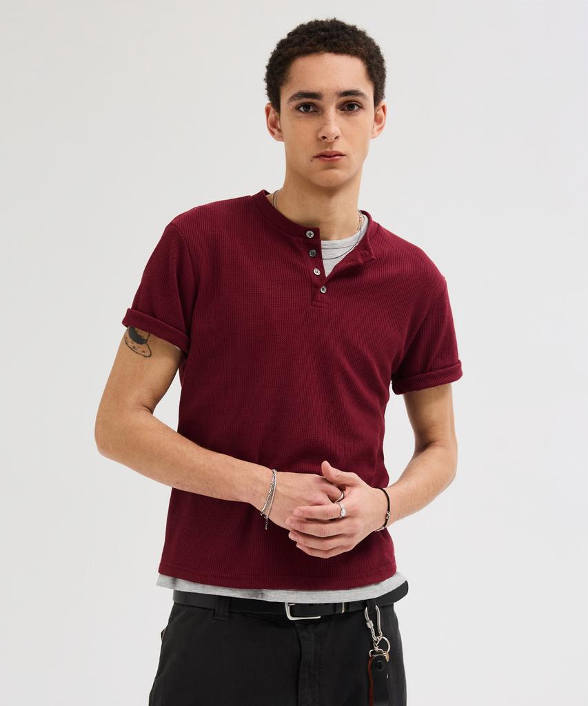LEIRE Waffle Henley Neck Semi-Crop T-Shirt [Burgundy]