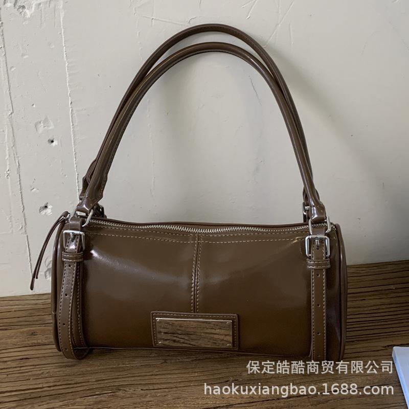 Retro large-capacity bag women's 2025 new commuter versatile shoulder underarm bag going out portable tote pillow bag