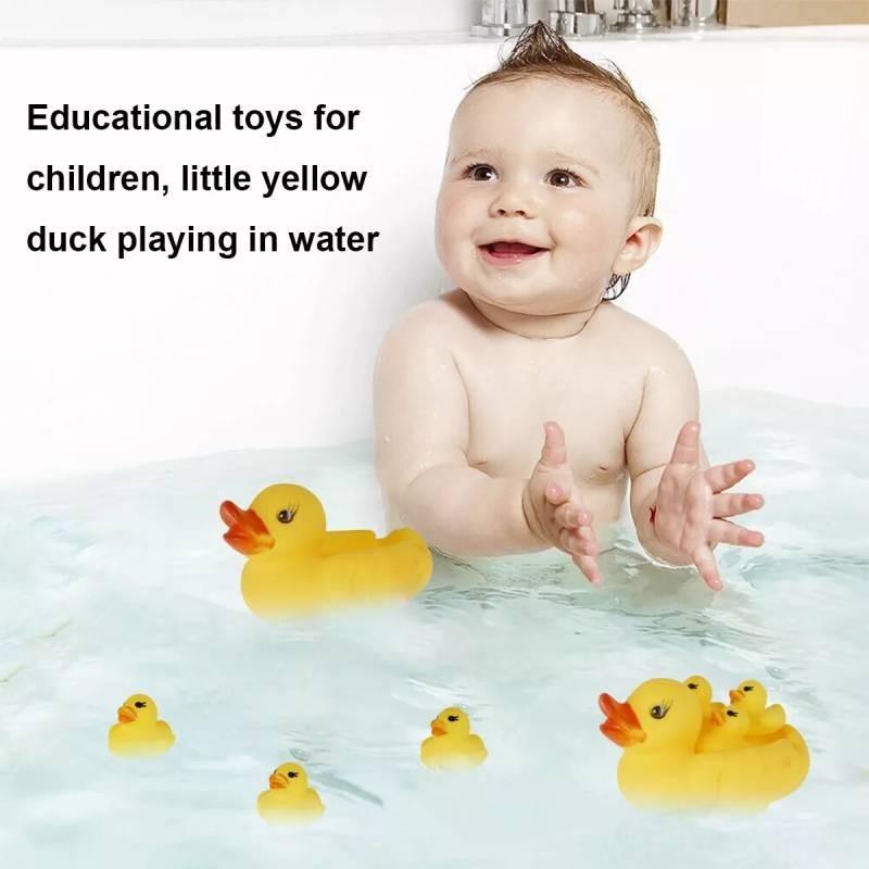 Entzückendes Quetsch-Badeentchen-Spielzeug für Kinder Weiche und sichere Wasserspiel-Ente