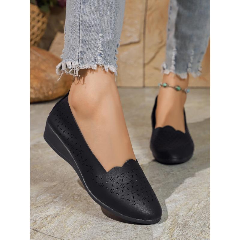

New flat-bottomed casual hollow mother single shoes women s low-top large-size solid-color foot shoes 36