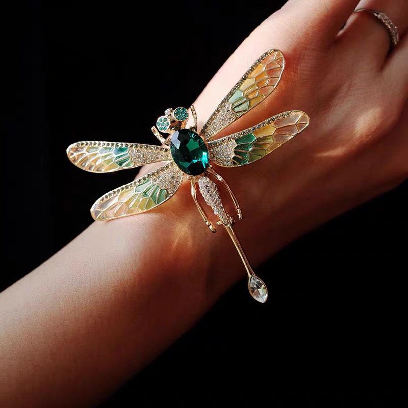 Lively Wings Dragonfly Brooch - Luxury Corsage Pin for Women, Retro European American Insect Jewelry