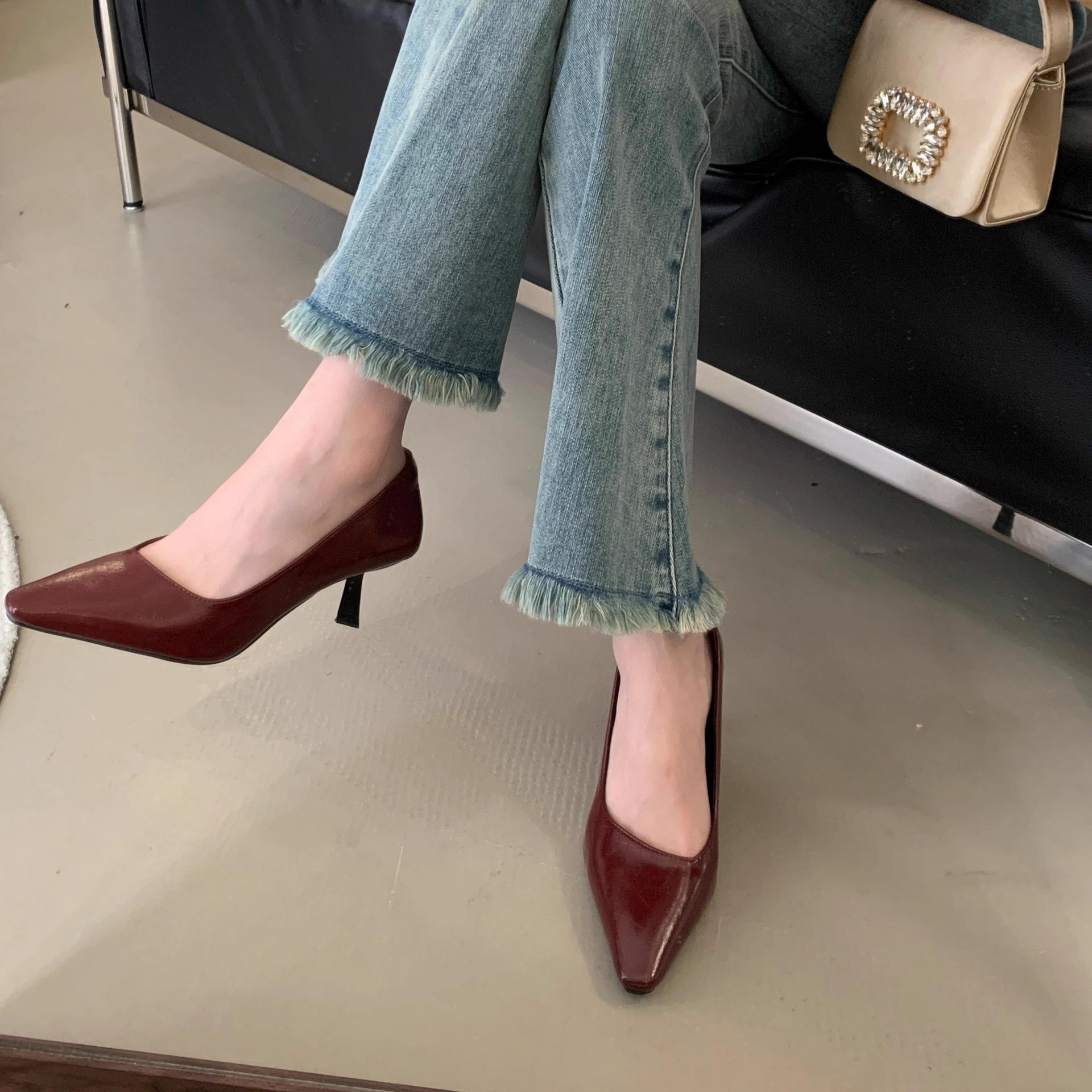 

Niche Pointed Head Shallow Mouth Single Shoes Women S Spring And Autumn French High Sense Professional Commuter Work Socialite Stiletto High Heels 35