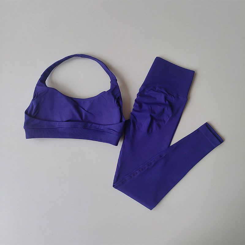 and American Seamless Halter Neck Beauty Back Push-Up Sports Bra and High-Waisted Tight-Fitting Butt-Lifting Fitness Pants Two-Piece Set for Women