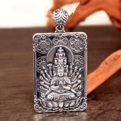 Ciondolo Avalokitesvara Tathagata dalle mille mani Amuleto di benedizione maschile Collana a catena in argento 925 alla moda per uomo Buddha guardiano