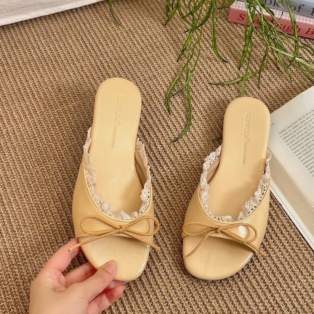 Fairy Wind Non-slip Flat-bottomed One-word Slippers for Summer Wear with Skirts and Cool Slippers